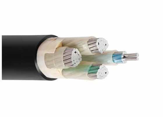 0.6 / 1kVアルミニウム コンダクター4の中心XLPEによって絶縁されるケーブルの低電圧