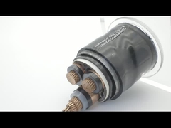 多中心は装甲ポリ塩化ビニールが地下のためのケーブルを絶縁した鋼線をおおった